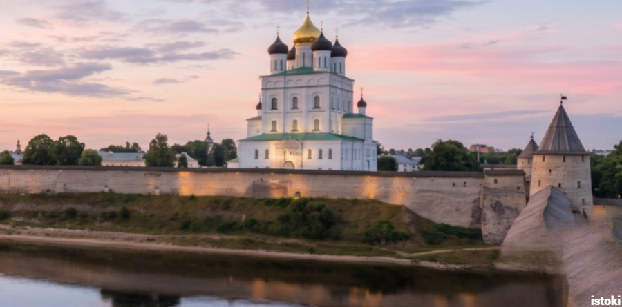 Автобус| Псков — хроника в камне