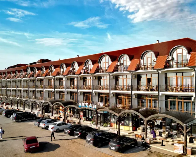 Океан 3*( Избербаш ) / Эдельвейс 4* (г.Грозный)