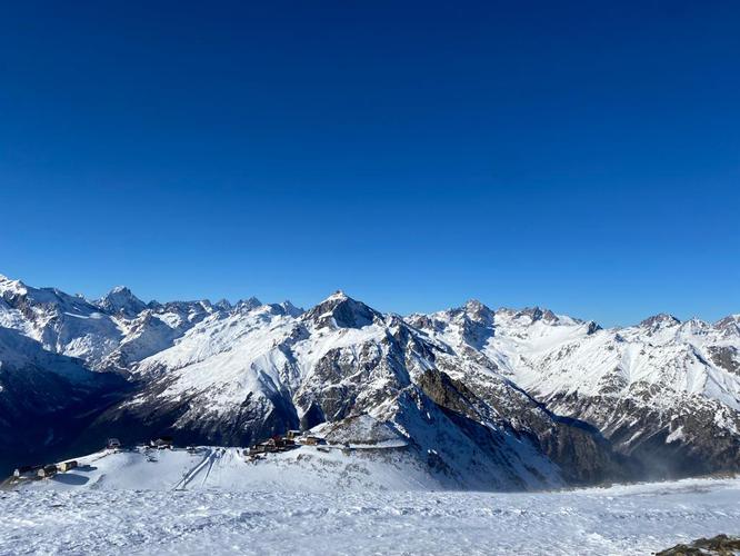 Новый год на Кавказе 2026: зима в Кисловодске — отдых, снег и уют