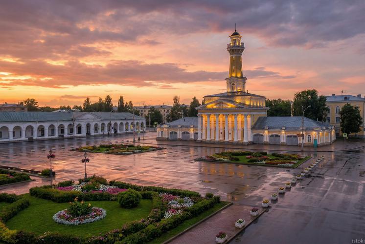 Автобус | Вехи истории: города, ставшие легендой