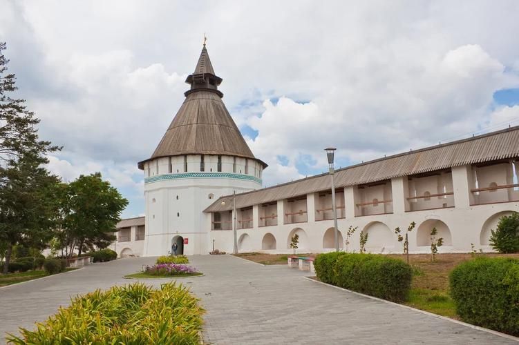 В краю цветущих лотосов: от Астрахани до Эльтона