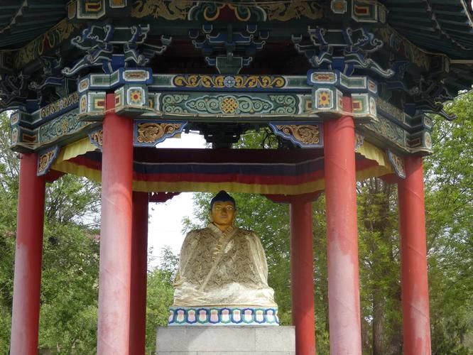 Элиста — дыхание Востока в сердце степей