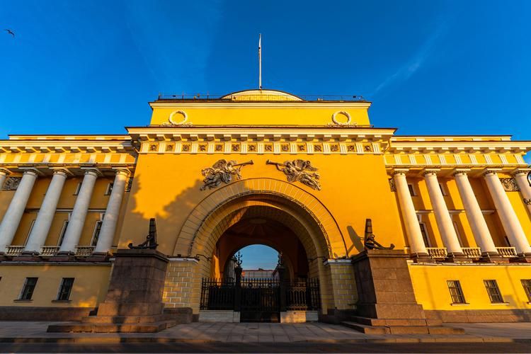 Петербургская классика