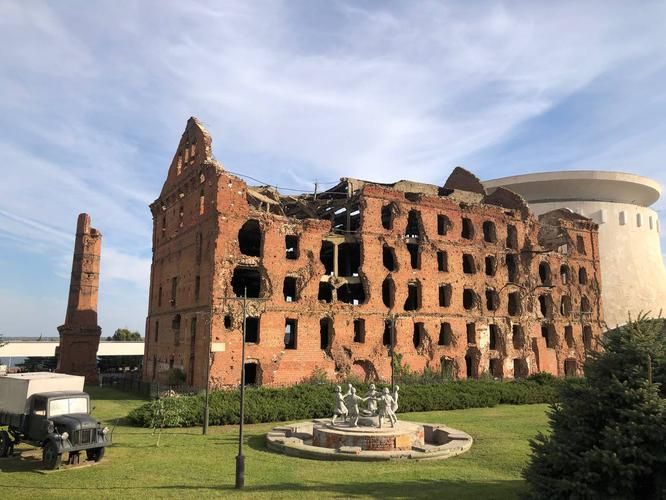 Автобус| Память и слава: Волгоград в день Победы