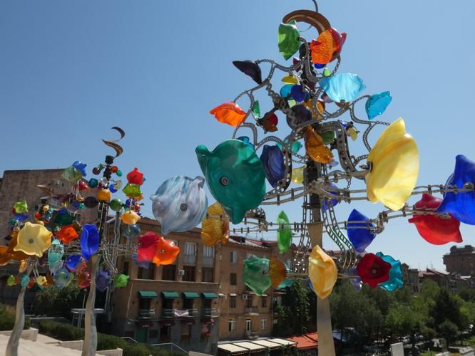 Там, где горы зеленеют — начинается настоящая Армения